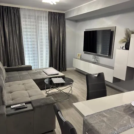 Cristal Mamaia Nord Апартаменты Нэводари