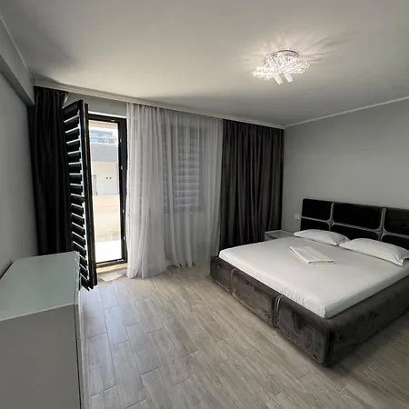 Cristal Mamaia Nord Апартаменты *